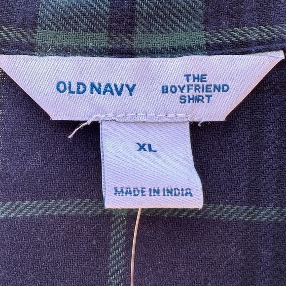 NWT Old Navy The Boyfriend Button Down Shirt Sz XL - Picture 7 of 8